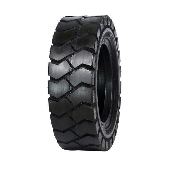 28X9-15-8.15-15-225_70-15-tire-IND-pattern-for-forklift-and-other-industrial-vehicles.jpg